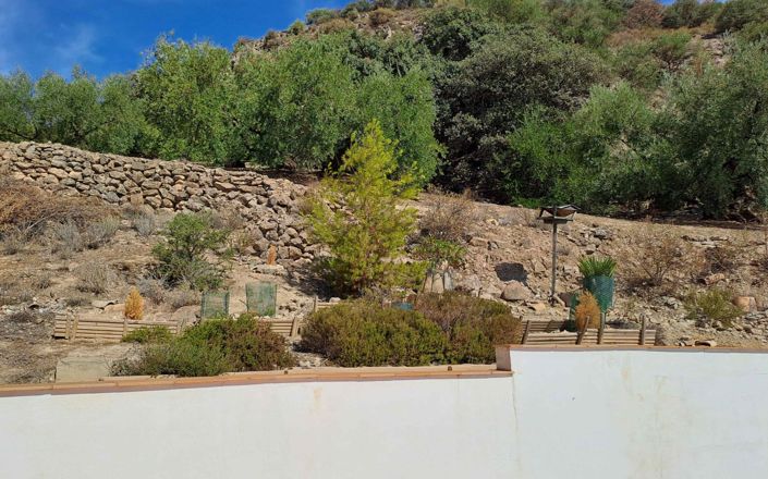 Image No.9-4 Bed House for sale