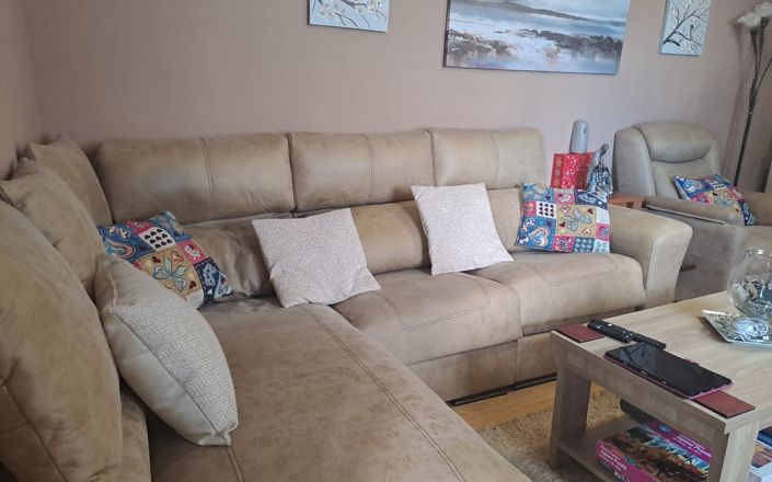 Image No.20-4 Bed House for sale