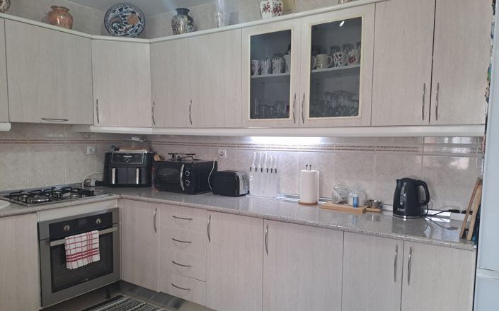 Image No.26-4 Bed House for sale