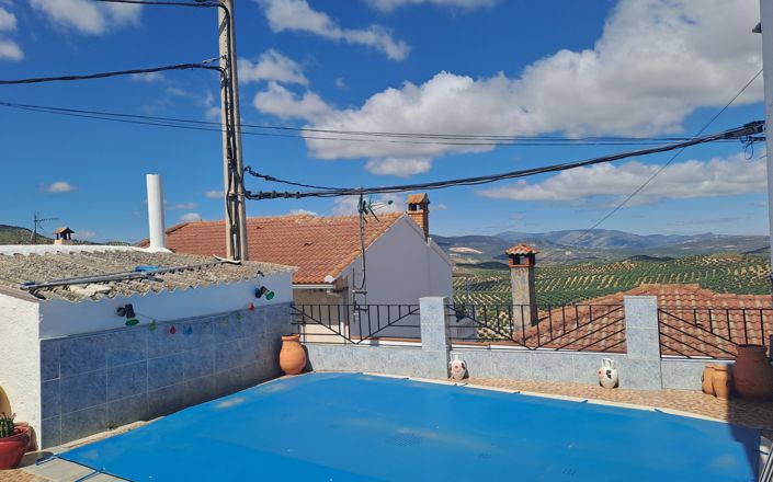 Image No.5-4 Bed House for sale