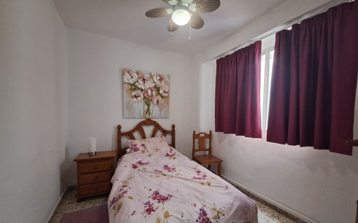 Image No.24-4 Bed House for sale