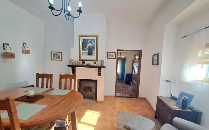 Image No.4-3 Bed House for sale