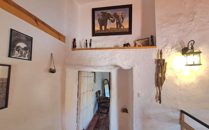 Image No.48-3 Bed House for sale