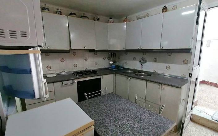 Image No.11-4 Bed House for sale