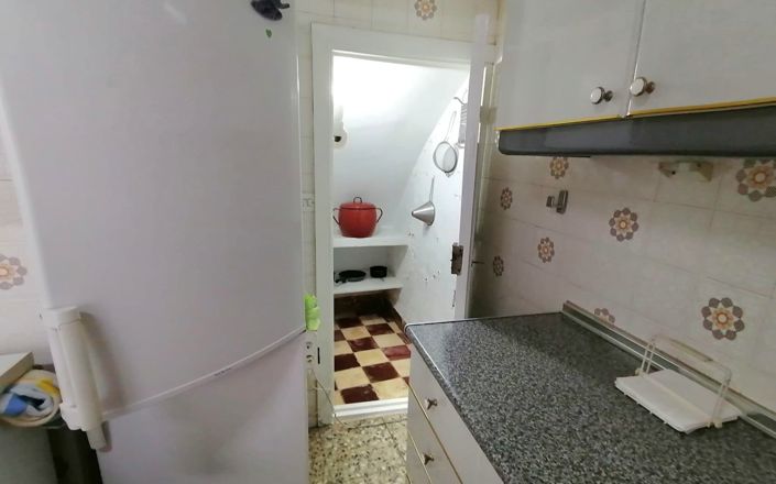 Image No.14-4 Bed House for sale