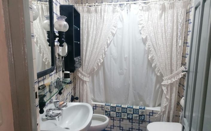 Image No.27-4 Bed House for sale