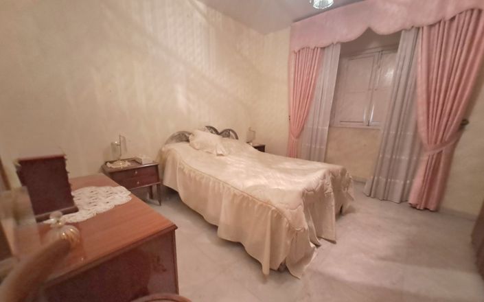 Image No.23-3 Bed House for sale