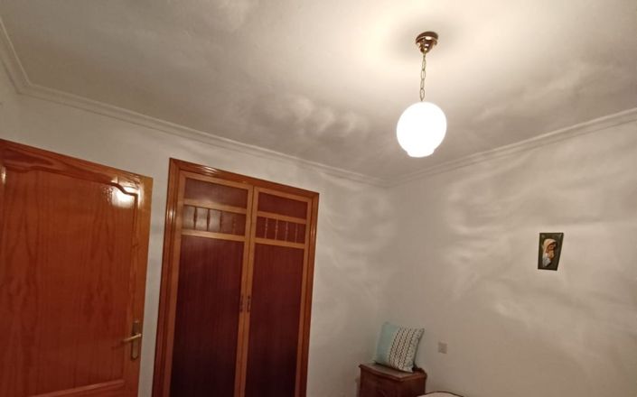 Image No.15-4 Bed House for sale