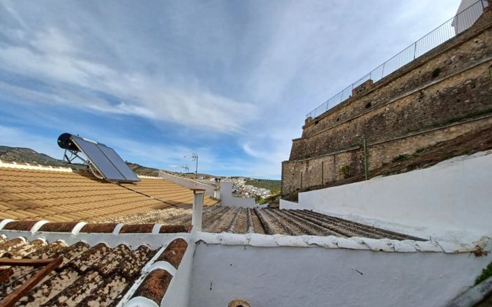 Image No.61-4 Bed House for sale