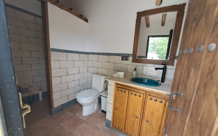 Image No.10-5 Bed House for sale