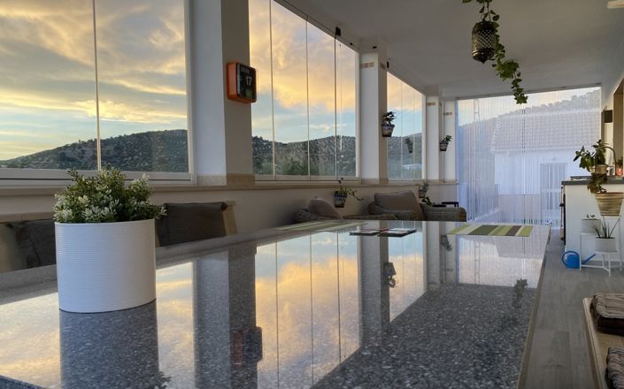 Image No.75-4 Bed House for sale