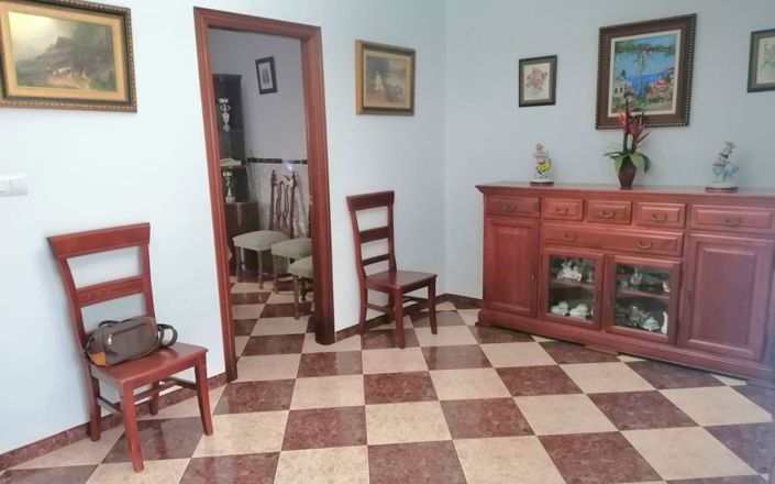 Image No.5-3 Bed House for sale