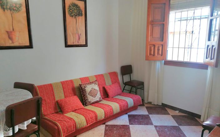 Image No.6-3 Bed House for sale