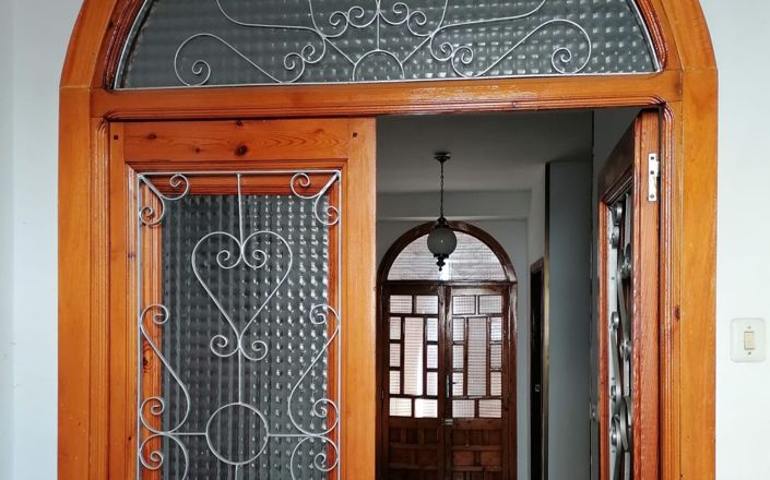 Image No.3-5 Bed House for sale