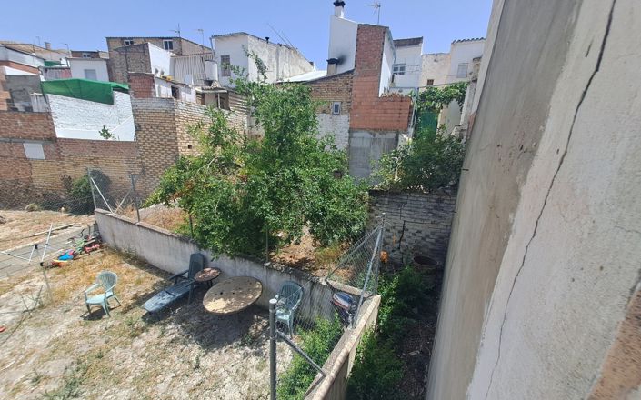 Image No.27-5 Bed House for sale