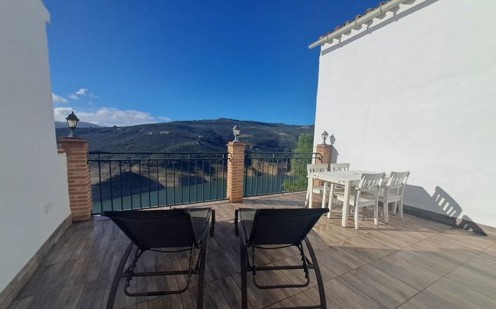 Image No.30-3 Bed House for sale