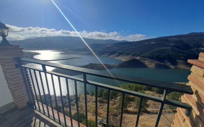 Image No.35-3 Bed House for sale