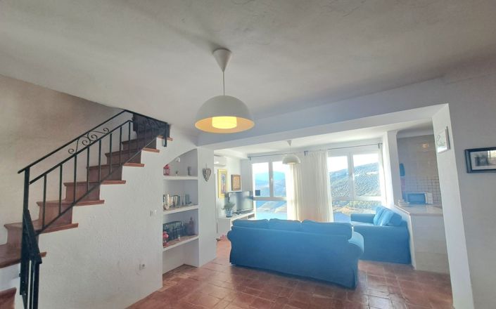 Image No.4-3 Bed House for sale