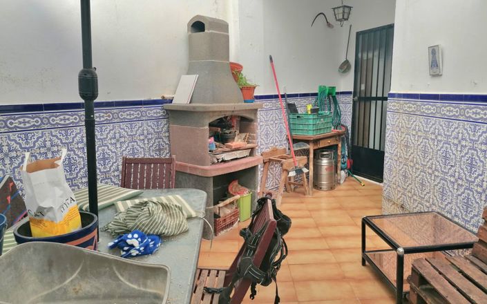 Image No.14-5 Bed House for sale