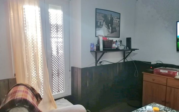 Image No.7-5 Bed House for sale