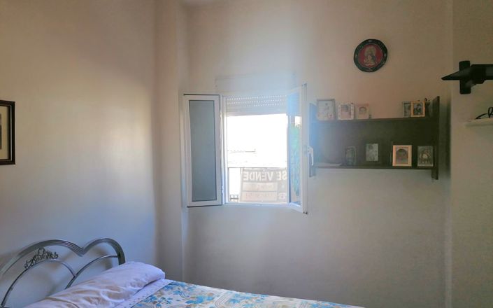 Image No.22-2 Bed House for sale