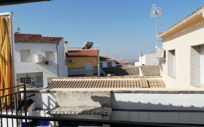 Image No.40-5 Bed House for sale