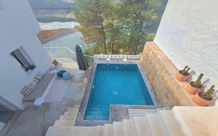 Image No.25-3 Bed House for sale