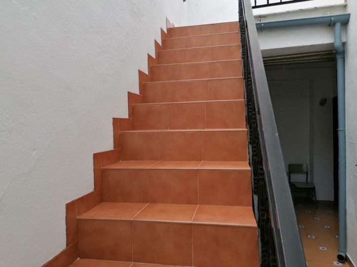 Image No.13-3 Bed House for sale