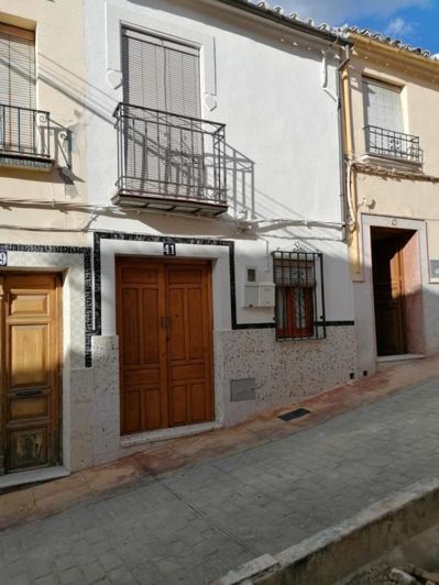 Image No.23-3 Bed House for sale