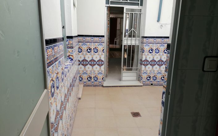 Image No.15-3 Bed House for sale