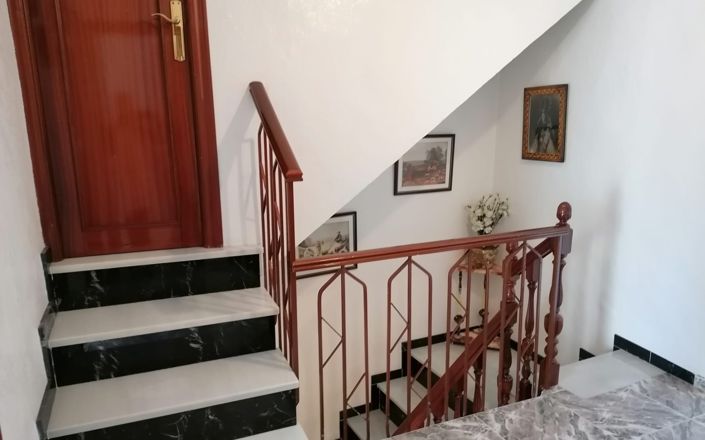 Image No.37-3 Bed House for sale