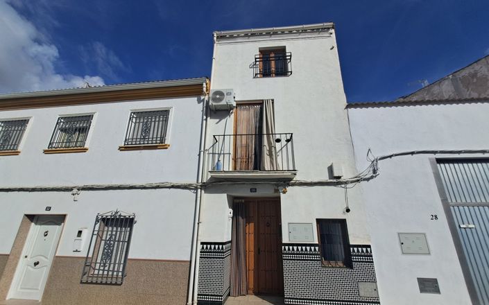 Image No.2-3 Bed House for sale