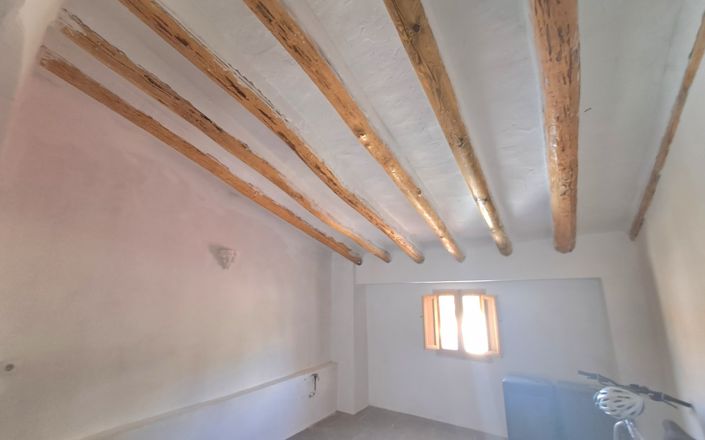 Image No.41-3 Bed House for sale