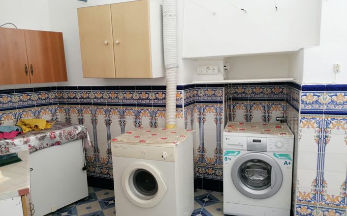 Image No.13-3 Bed House for sale