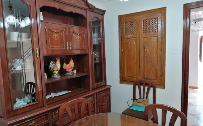 Image No.7-3 Bed House for sale