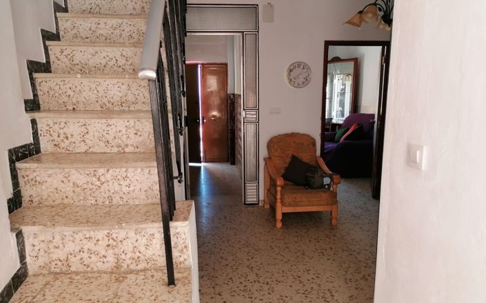 Image No.13-4 Bed House for sale