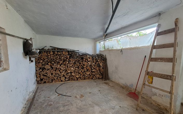 Image No.22-4 Bed House for sale