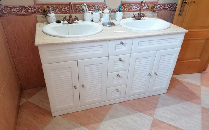 Image No.38-5 Bed House for sale