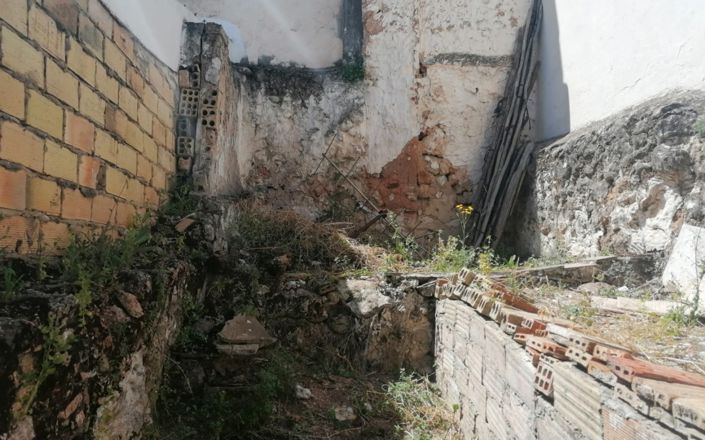 Image No.11-2 Bed House for sale