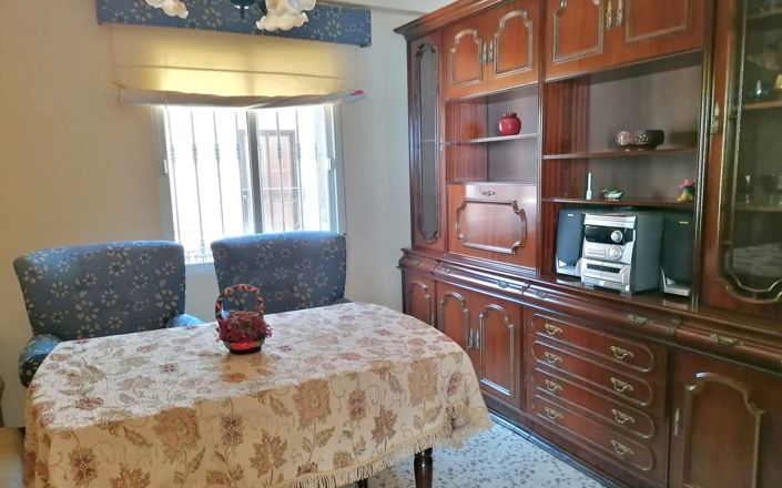 Image No.5-3 Bed House for sale