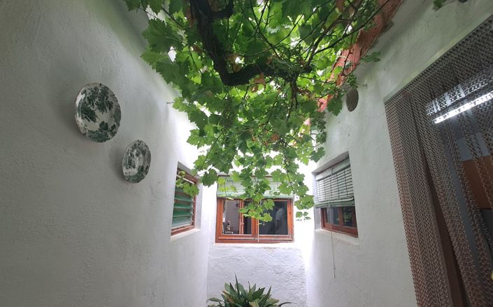 Image No.12-3 Bed House for sale