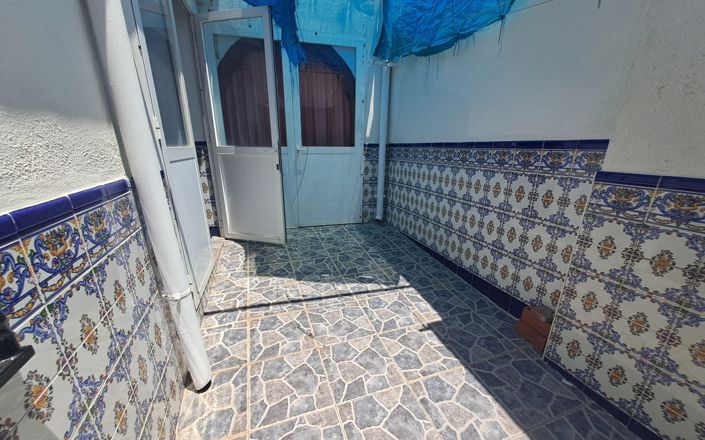 Image No.3-4 Bed House for sale