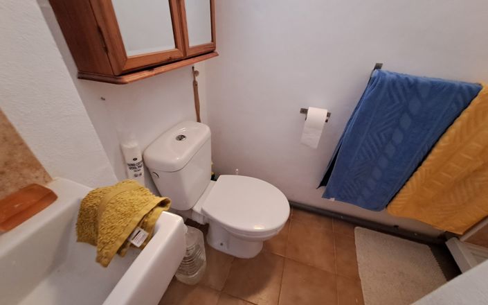 Image No.23-5 Bed House for sale