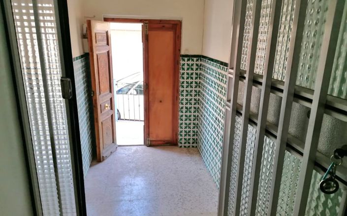 Image No.3-3 Bed House for sale