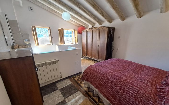 Image No.16-3 Bed House for sale