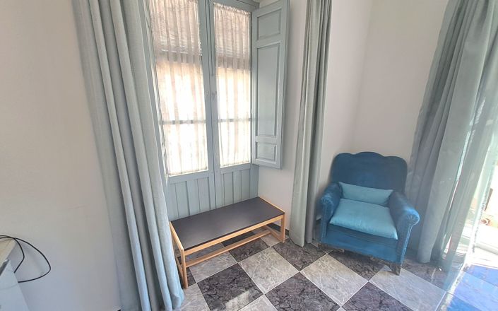 Image No.24-3 Bed House for sale