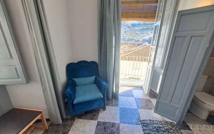 Image No.25-3 Bed House for sale