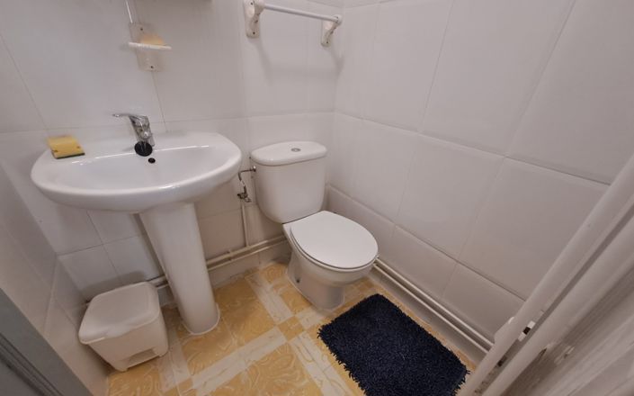 Image No.6-3 Bed House for sale