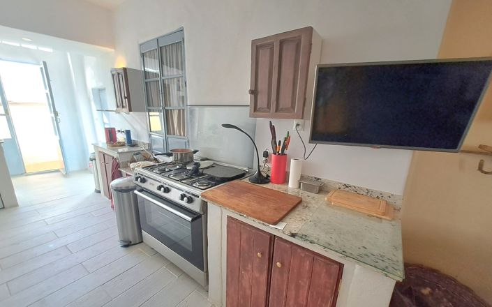 Image No.9-3 Bed House for sale