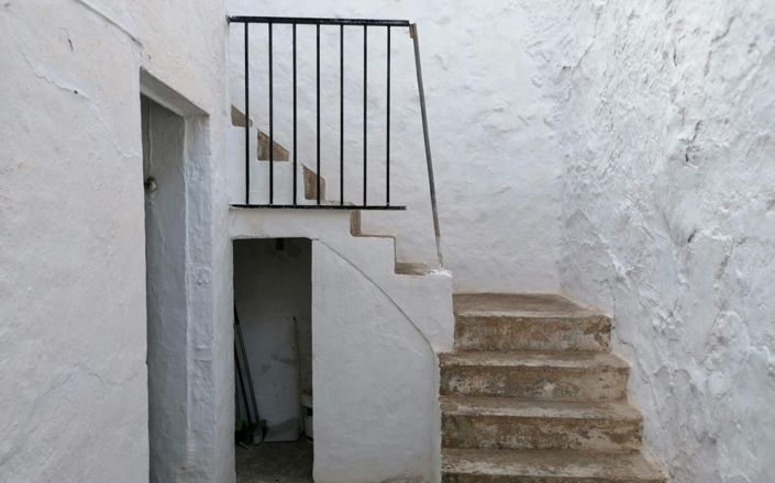 Image No.14-4 Bed House for sale